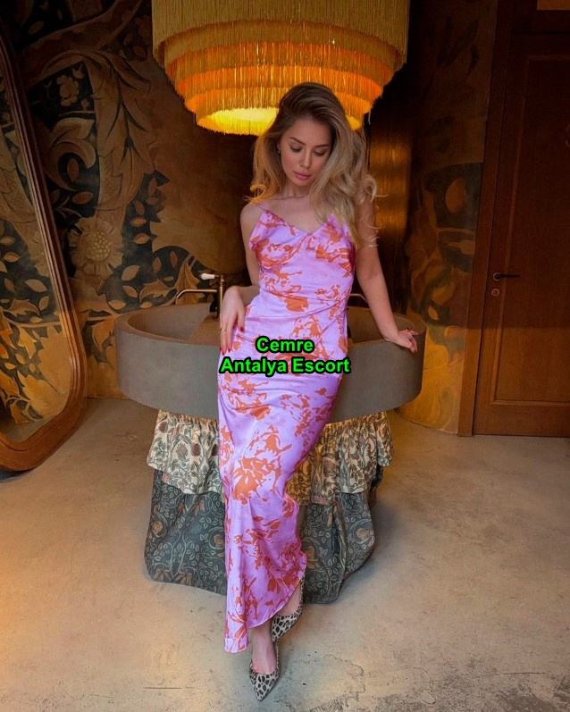 antalyaescortcemre-3 Marmaris Escort Rüya Vücudum Seni Delirtecek!